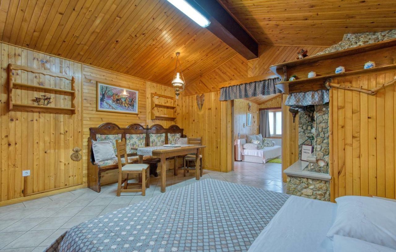 Cottage Nilda I Musalez 外观 照片