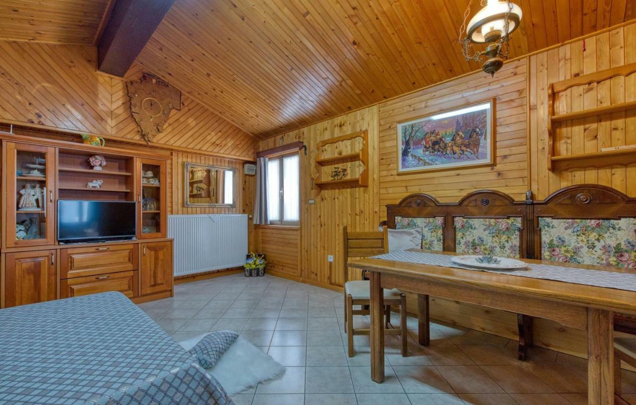 Cottage Nilda I Musalez 外观 照片